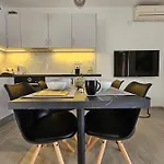 Apartment Jandom Malinska