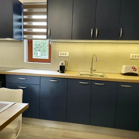 Apartment Jandom *