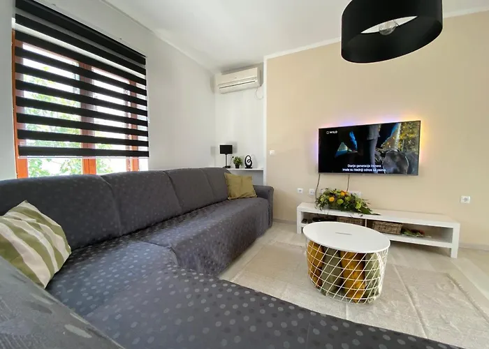 Jandom Апартаменты Малинска