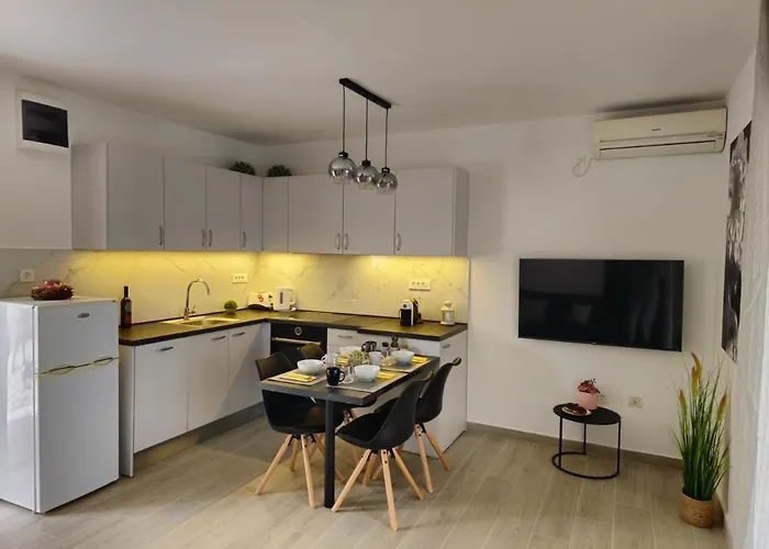 Апартаменты Jandom *