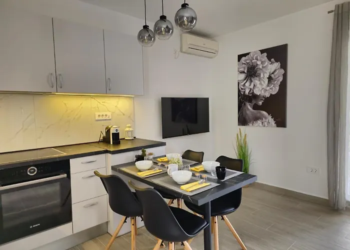 Jandom Апартаменты *